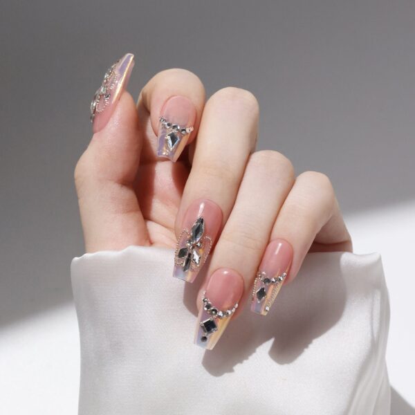 Medium Almond-Shaped Light Pink Luxury Swarovski Crystals Decor Design Nail Art Set Handmade Press On Nail - Image 4