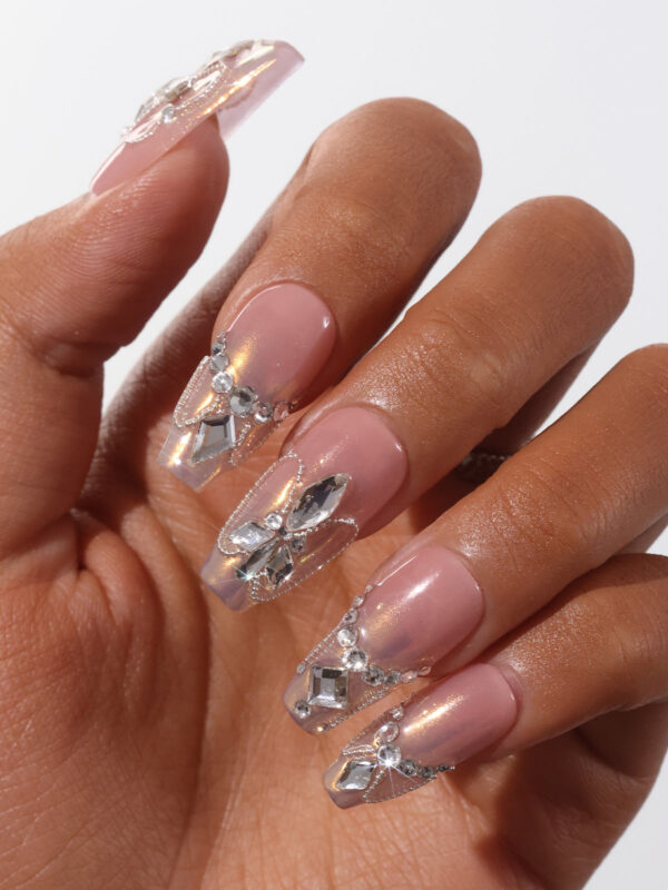 Medium Almond-Shaped Light Pink Luxury Swarovski Crystals Decor Design Nail Art Set Handmade Press On Nail - Image 5